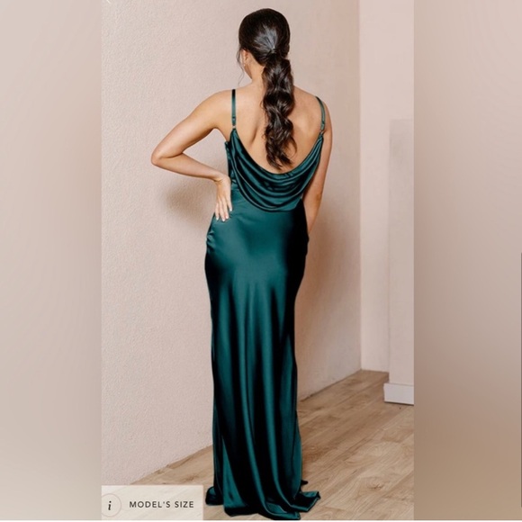 Revelry Nadia Satin Dress classic emerald Green size 2 - Picture 2 of 8